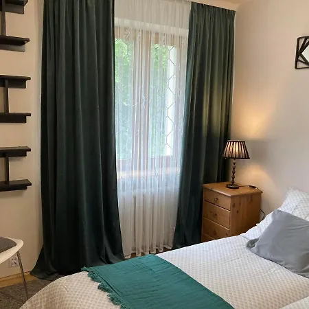 Wzgorze Czwartek 公寓